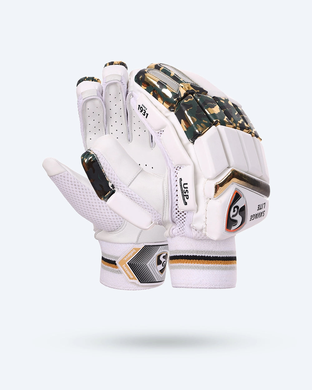 SG SAVAGE LITE Batting Gloves