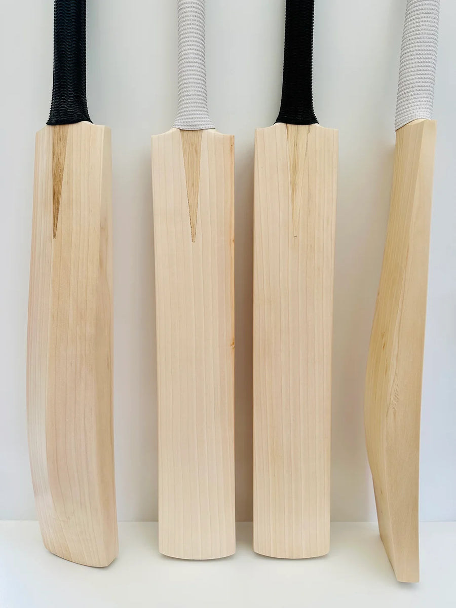 Custom cricket bat 4